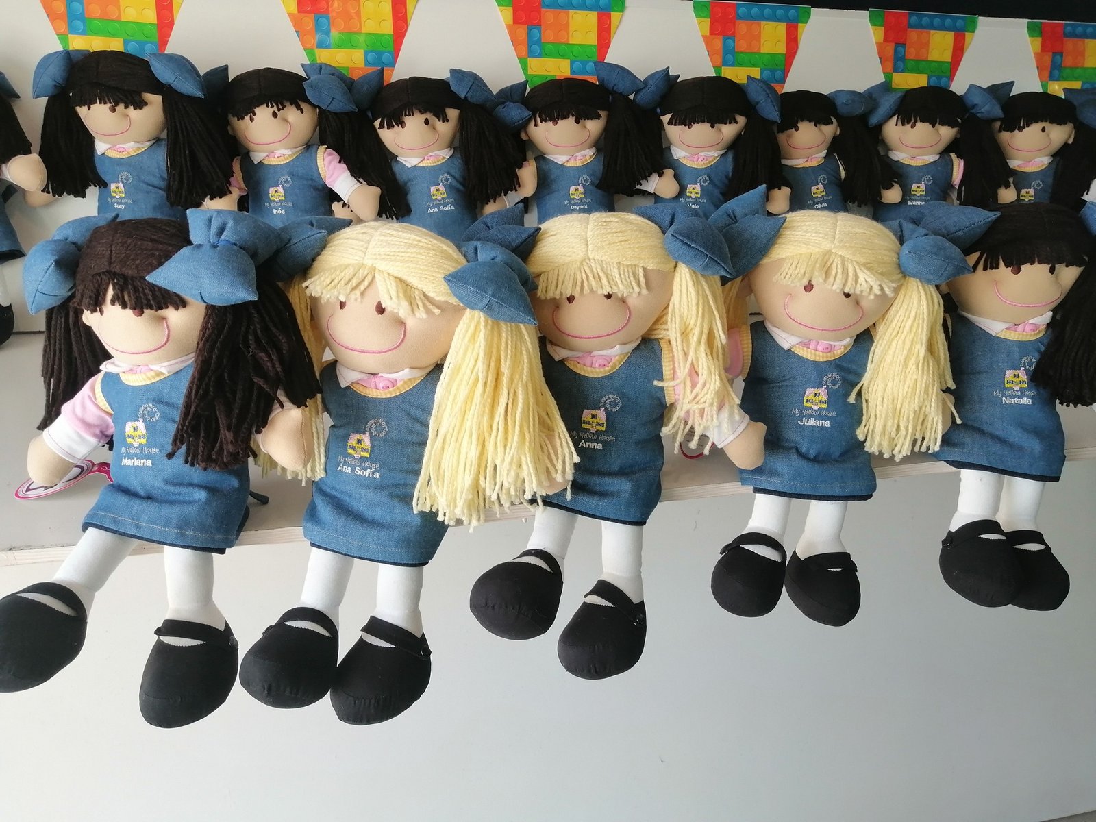 Muñeca escolar